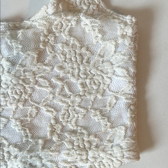 Abercrombie & Fitch Lace Crop Top Cream - Picture 5 of 7